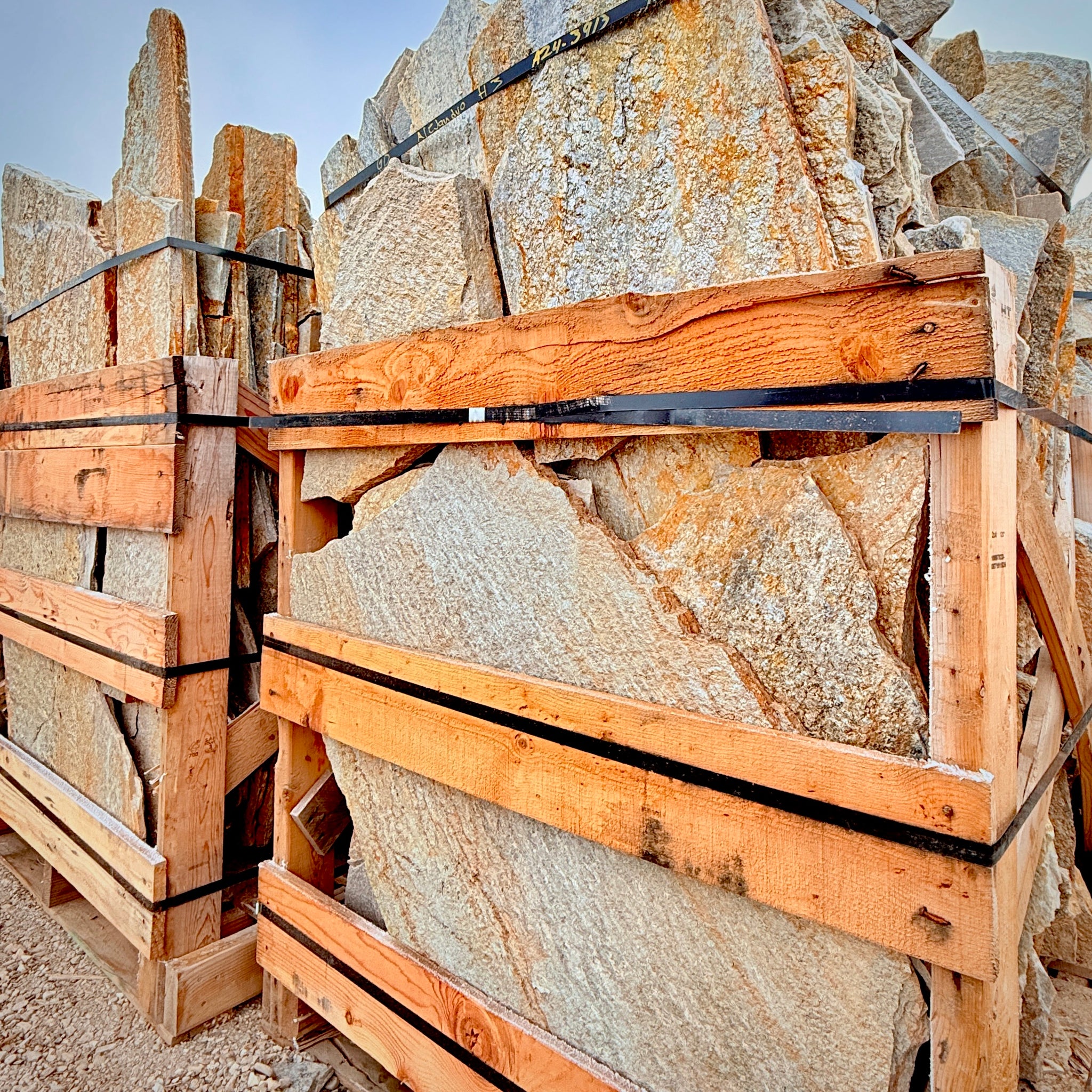 Gold Rush Thin Flagstone