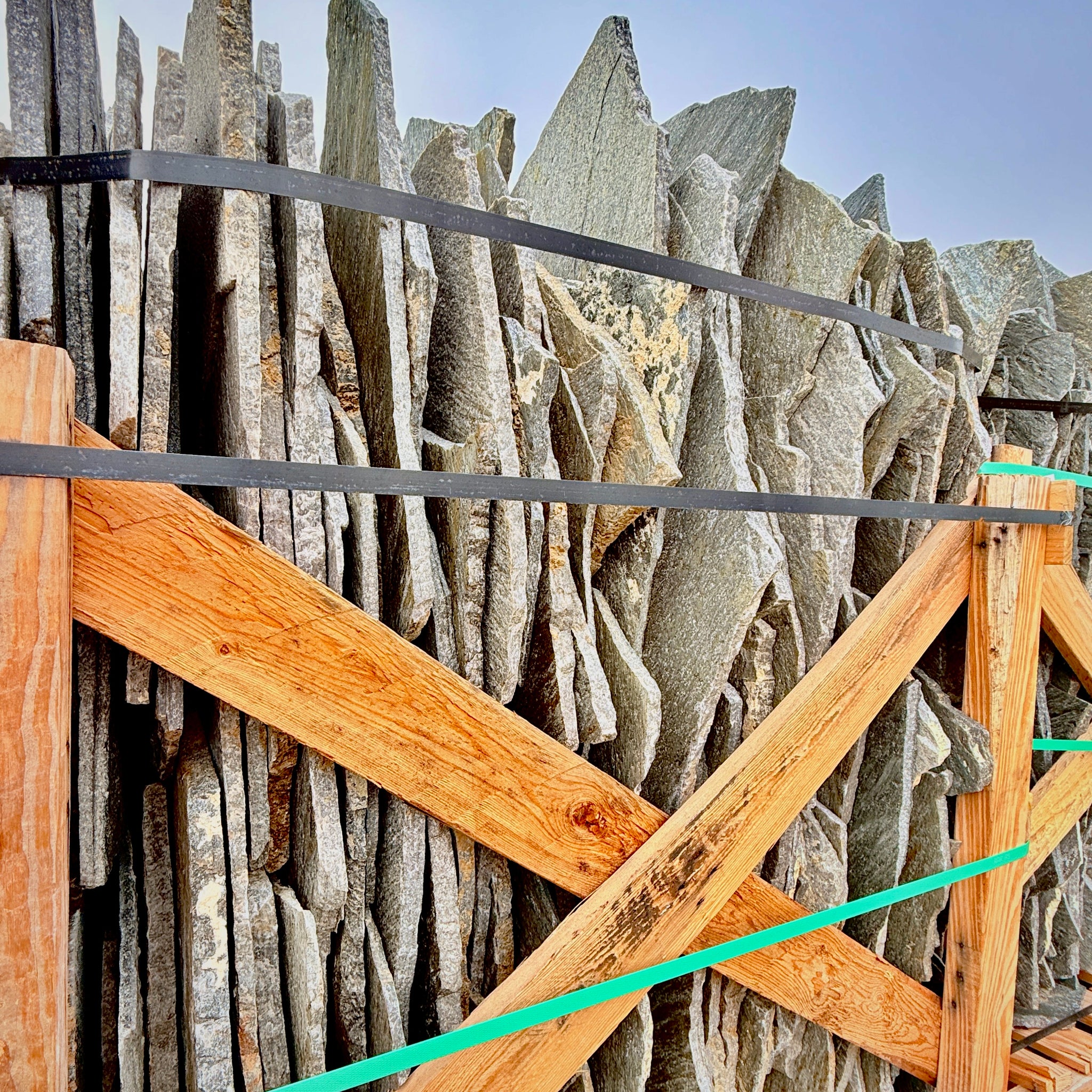 Grey Mountain Thin Flagstone
