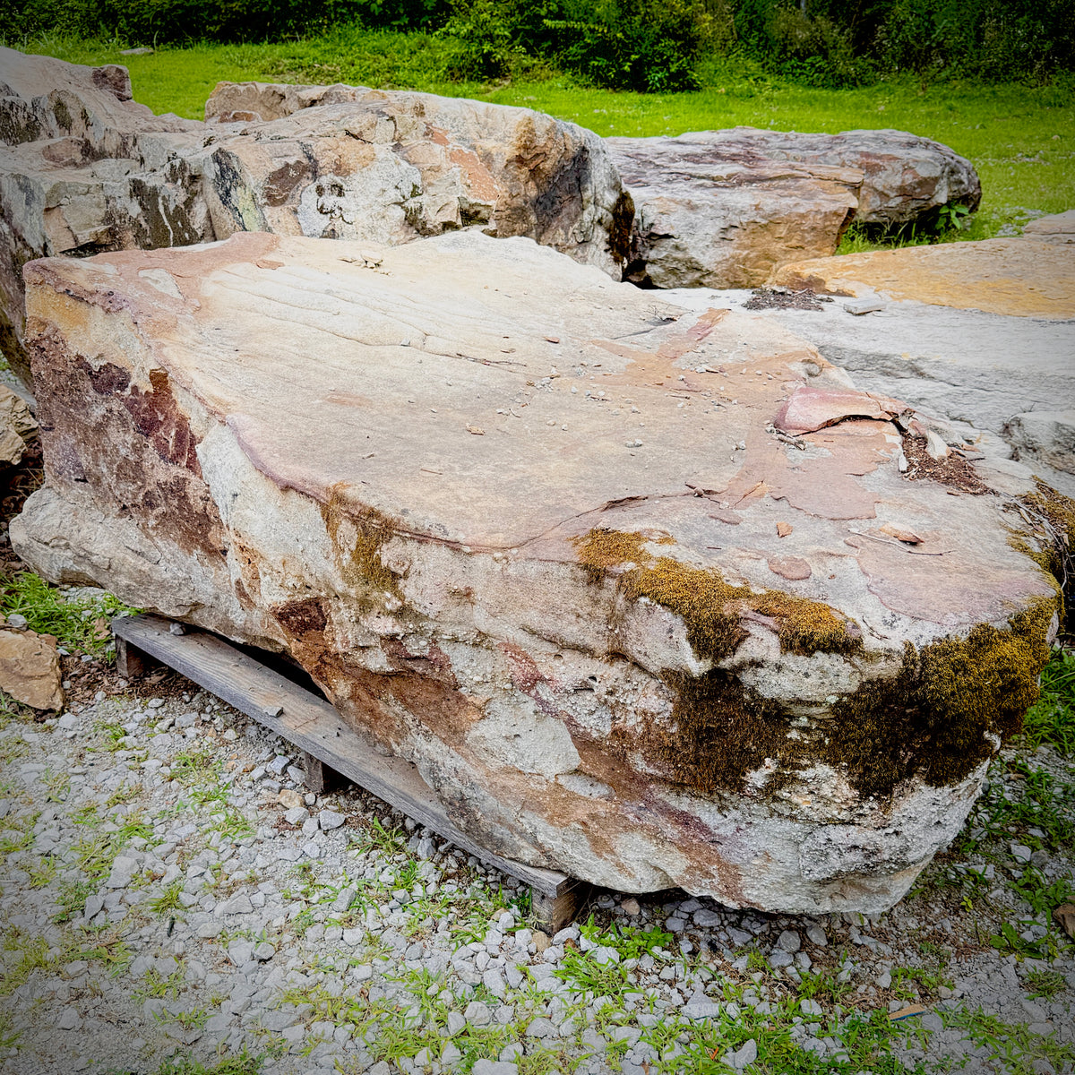 Oversized natural Tennessee Fieldstone boulder displaying its rugged stone surface