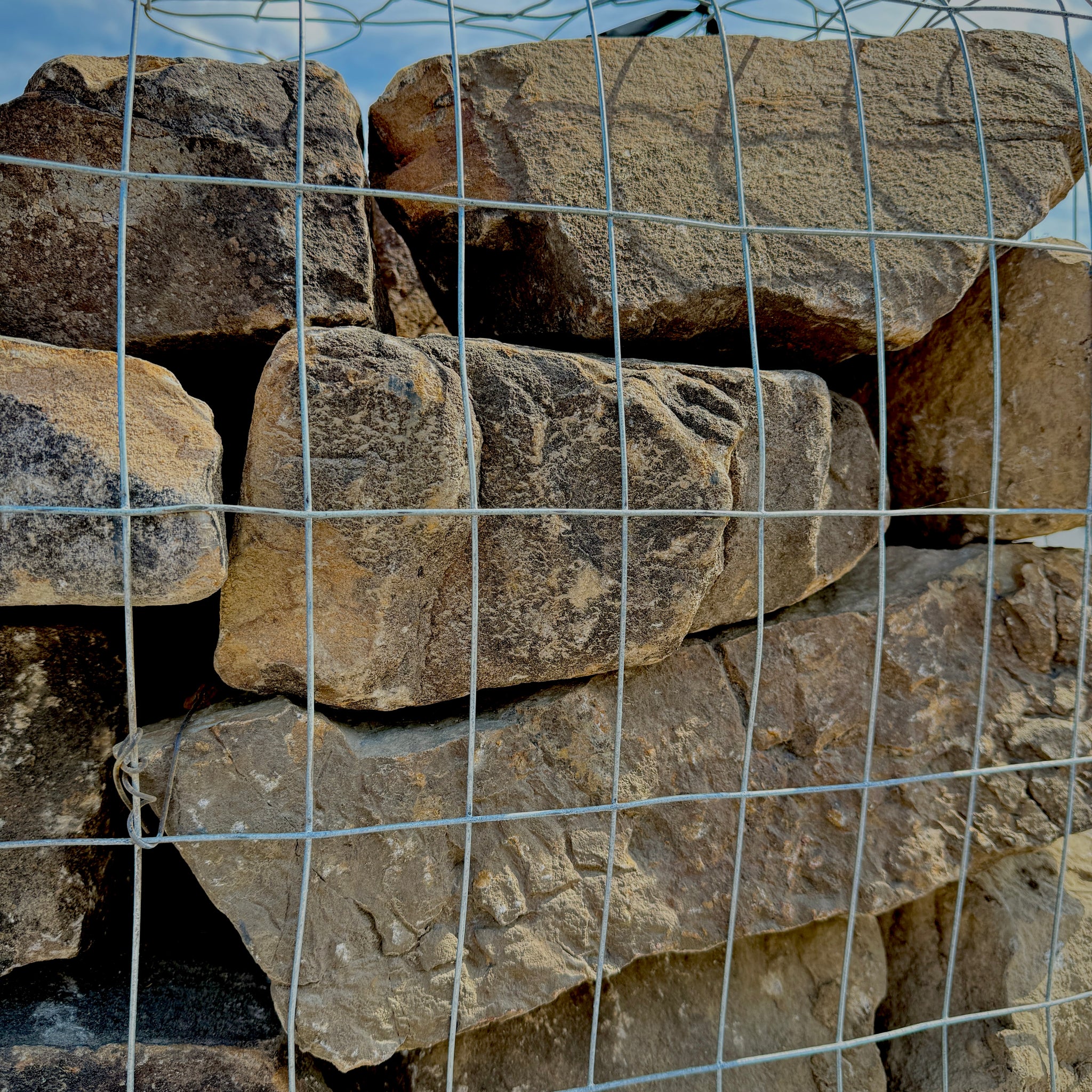 Fieldstone Medium Long