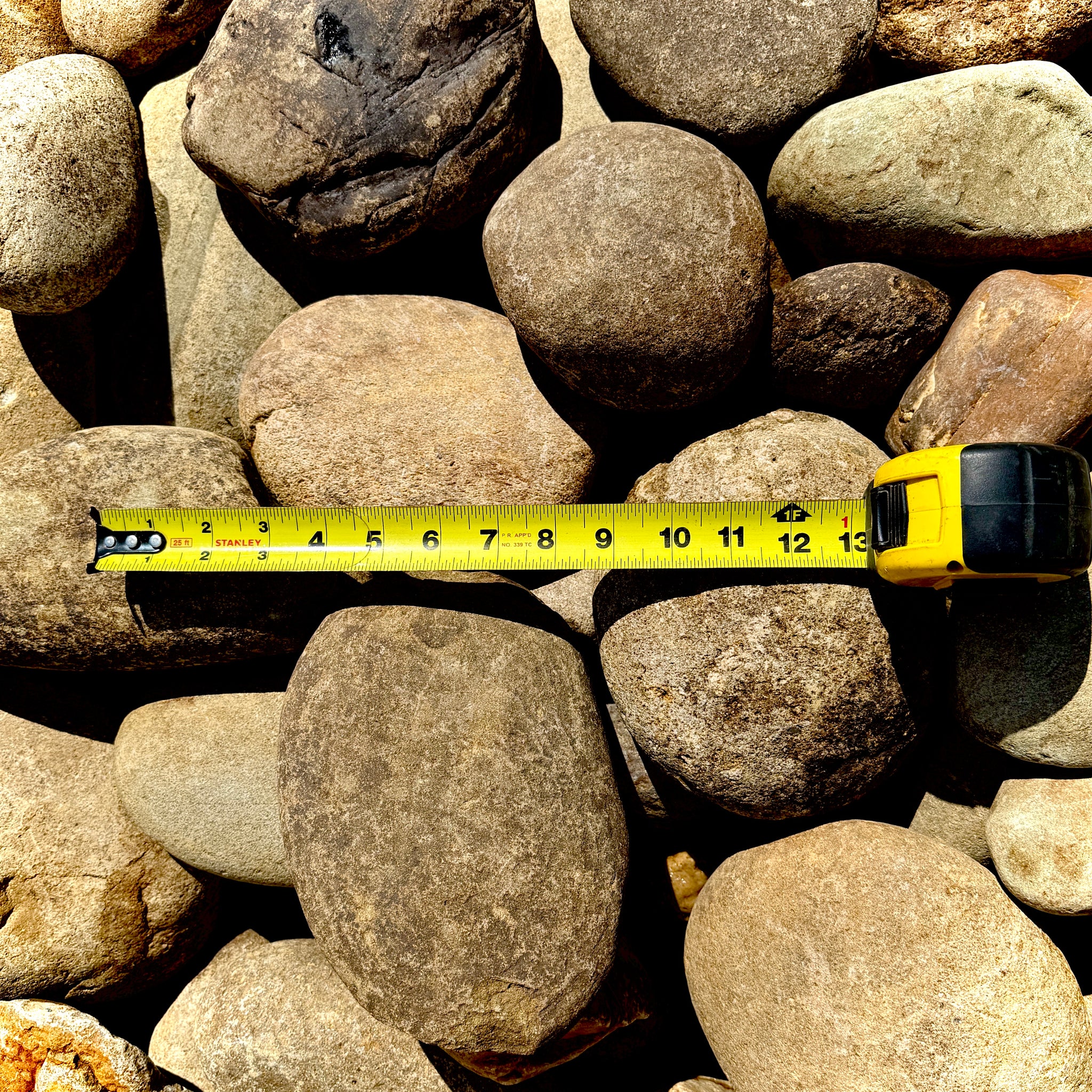 River stone for mortared wall construction