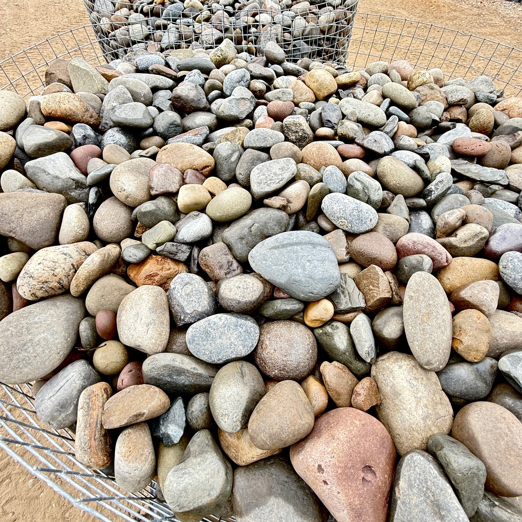 PA River Stone 1" - 3"