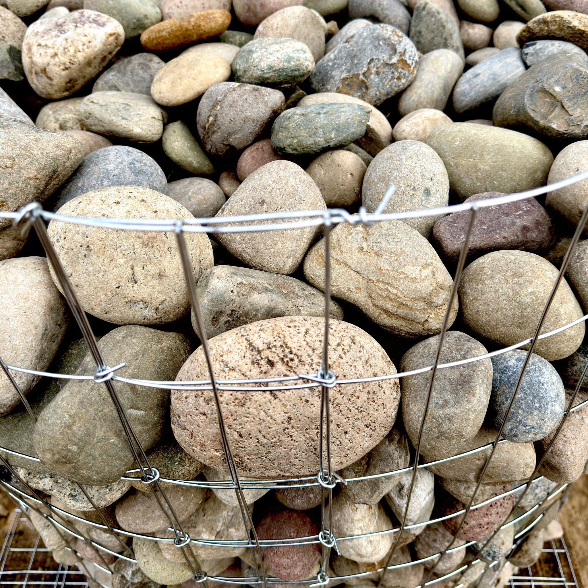 PA River Stone 2" - 4"