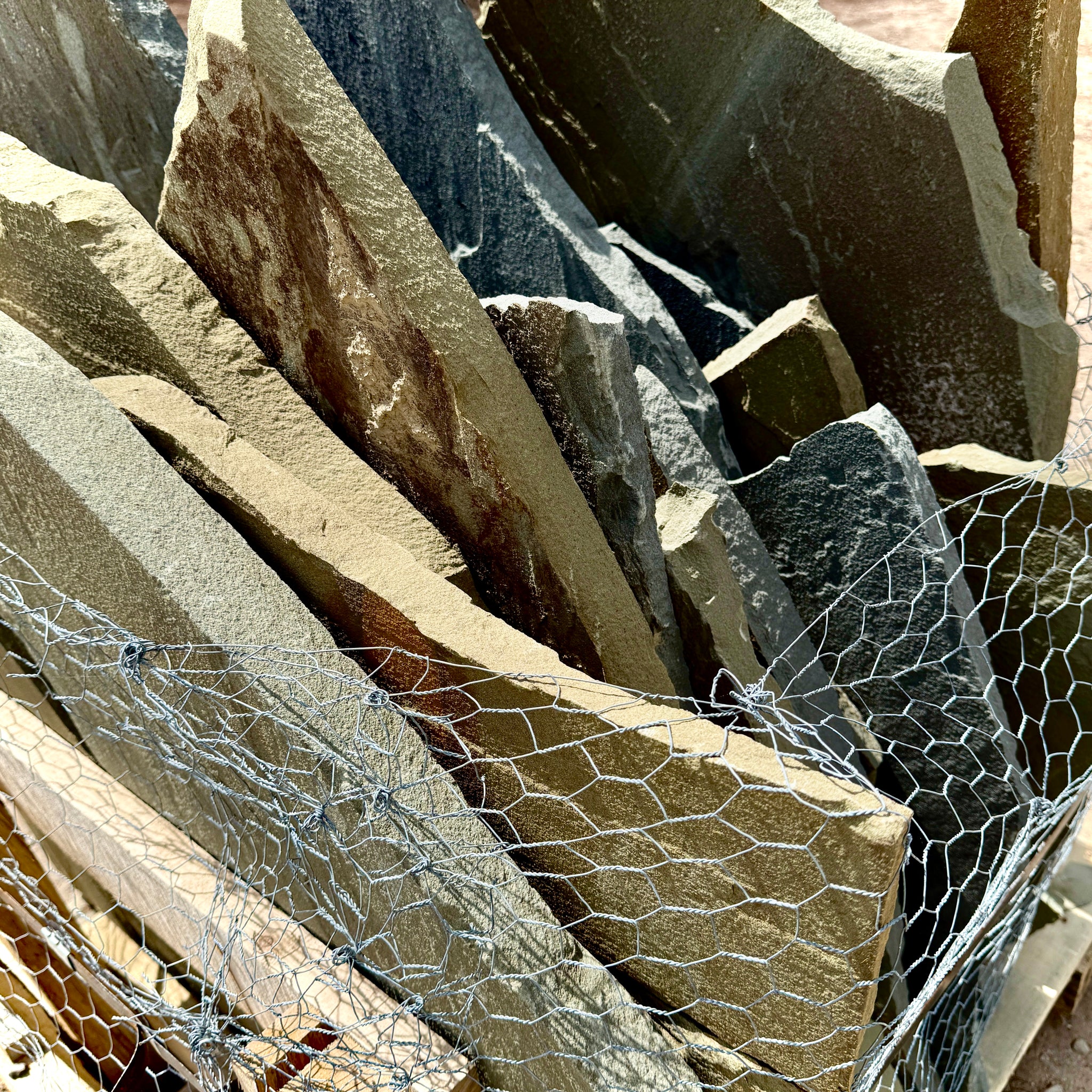 PA Standup Flagstone Full Color