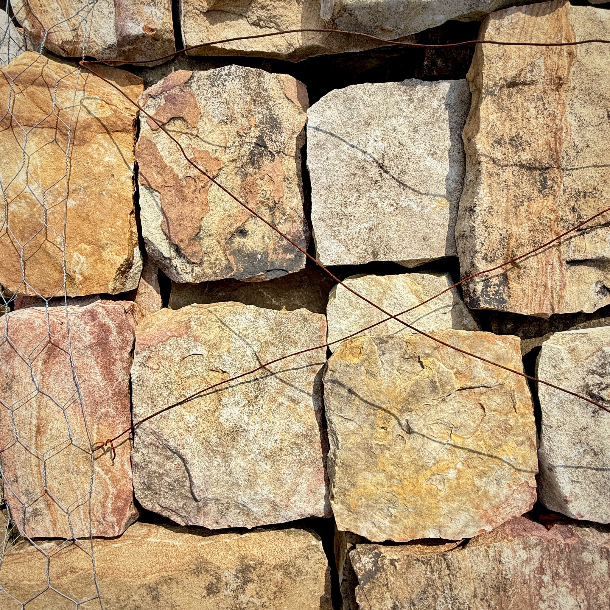 Fieldstone Sawed Ashlar Flats