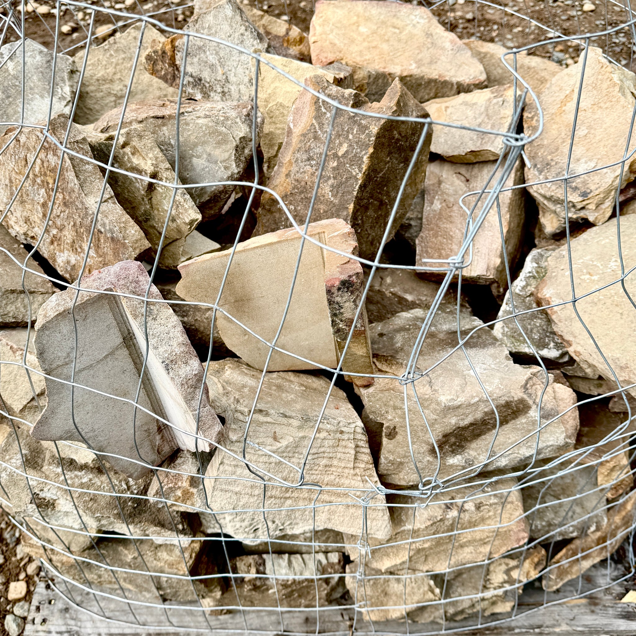 Fieldstone Sawed Random Corners