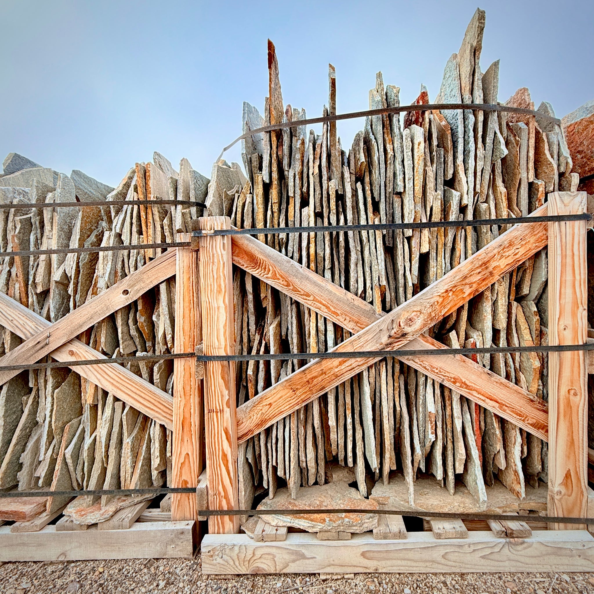 Sawtooth Thin Flagstone