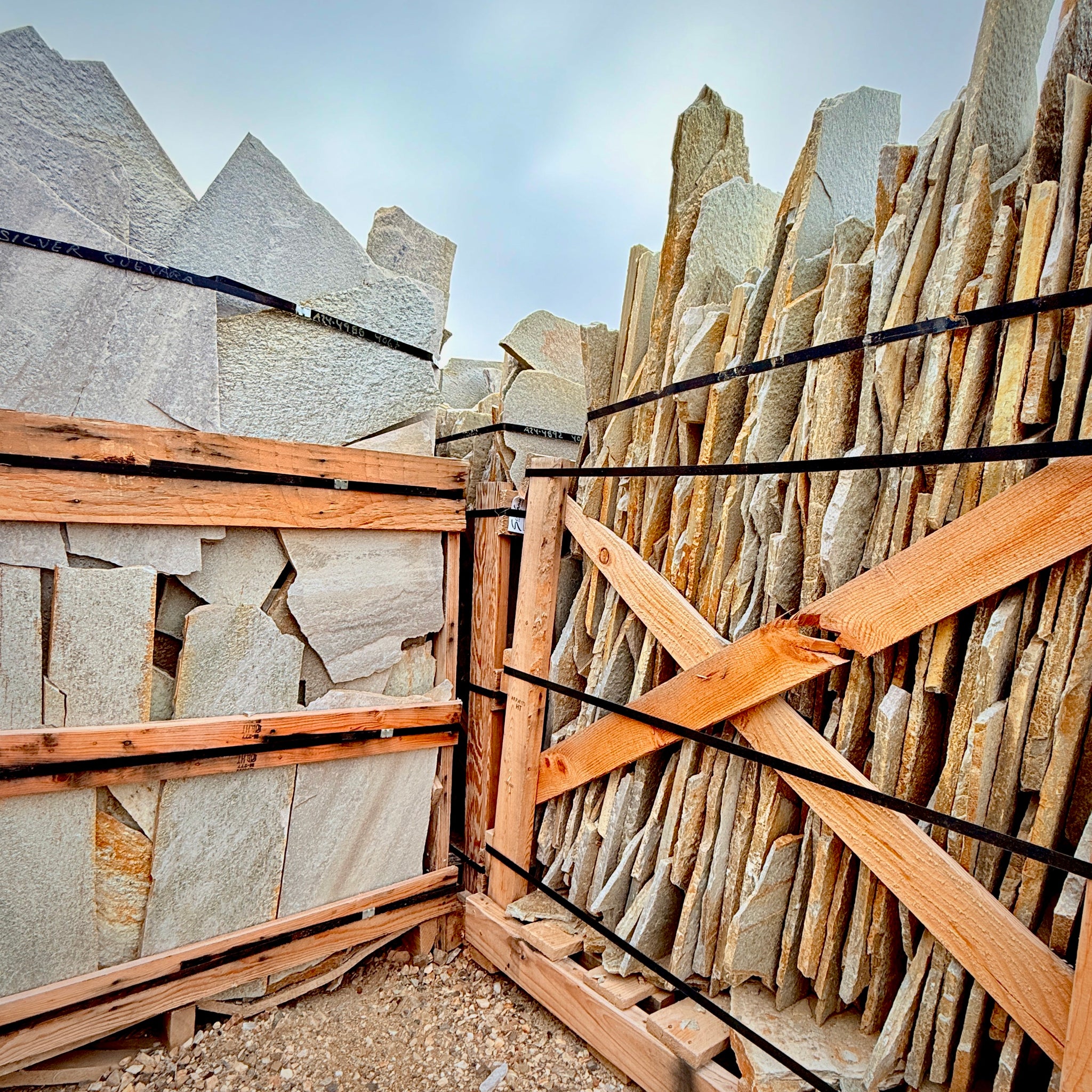 Silver Sparkle Thin Flagstone