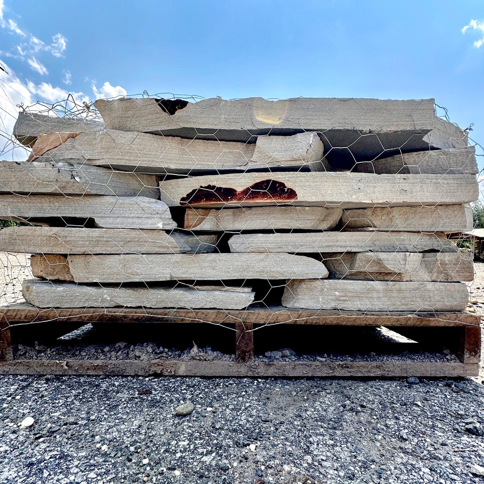Brandy Flagstone Thick