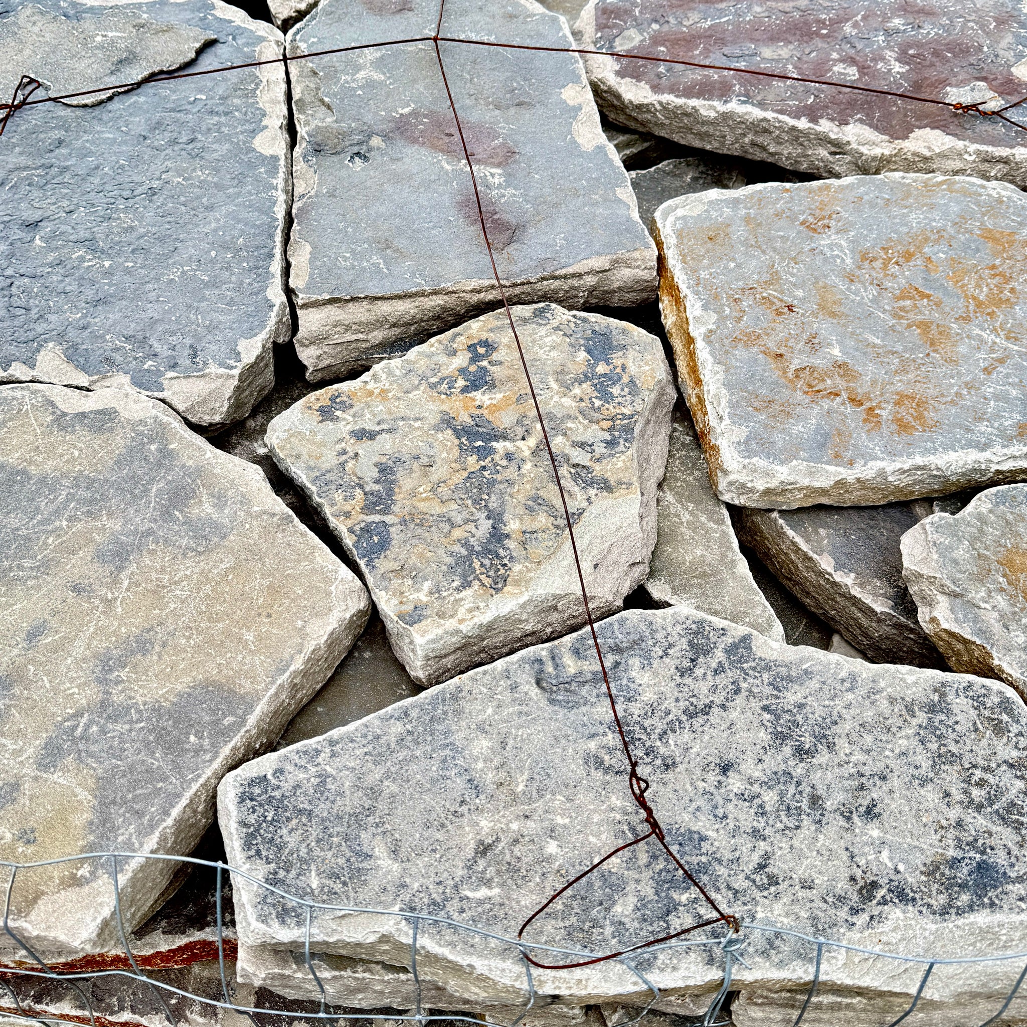 Tumbled Brandy Flagstone- Medium